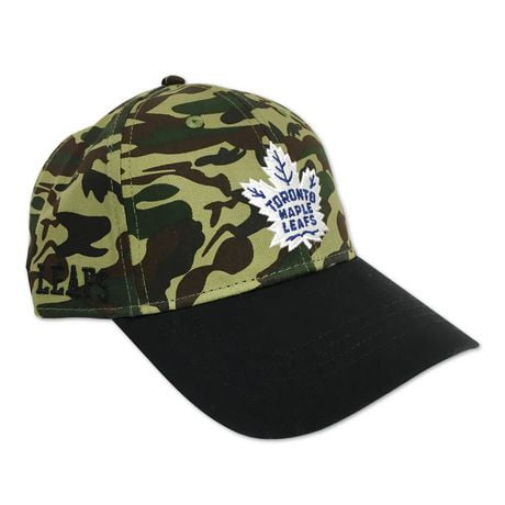 camo leafs hat