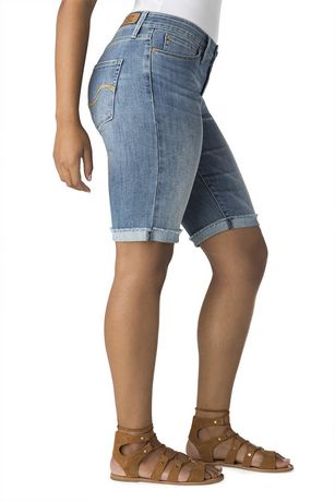 signature levi modern skinny shorts