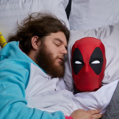 marvel legends interactive electronic deadpool's head