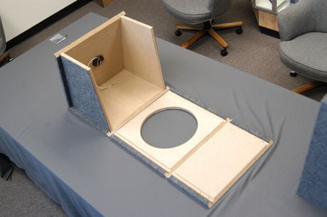 scosche 12 subwoofer enclosure