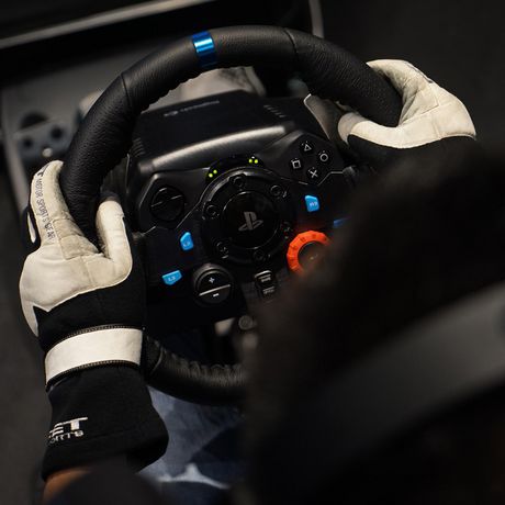 Logitech G29 Driving Force PlayStation 4 and PlayStation 3 Racing