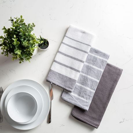 Fabstyles Fouta Set of 3, 100% Ring-Spun Cotton - Premium and Soft Kitchen Towels