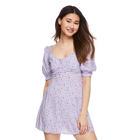 No Boundaries Women's Puff Sleeve Sweetheart Neckline Dress | Walmart ...