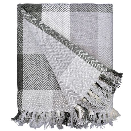 Fabstyles Herringbone Check Cotton Throw with Fringe, Lightweight ...