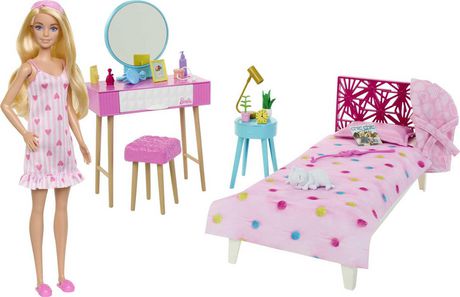Barbie Cute ‘n’ Cozy Café Doll and Playset, 21 Accessories with Color  Change Teapot (Target Exclusive)