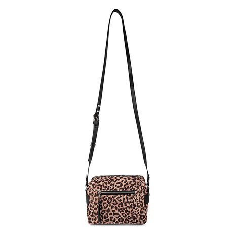 No Boundaries Women's Camera Crossbody Bag | Walmart Canada