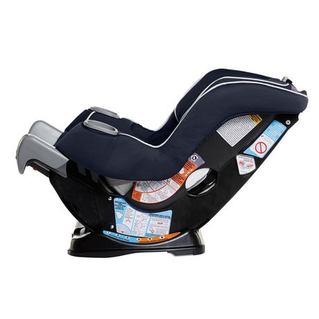  Graco Extend2Fit Convertible Car Seat - Campaign 