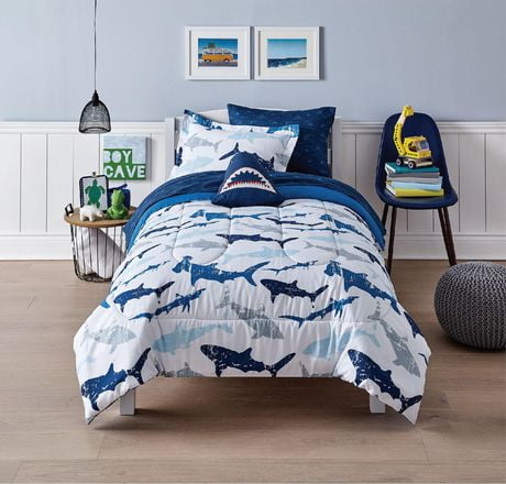 Kids bed clearance comforters