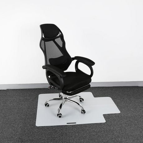 Mainstays Chair Mat for Carpeted Flooring, Gripper backing Chair Mat