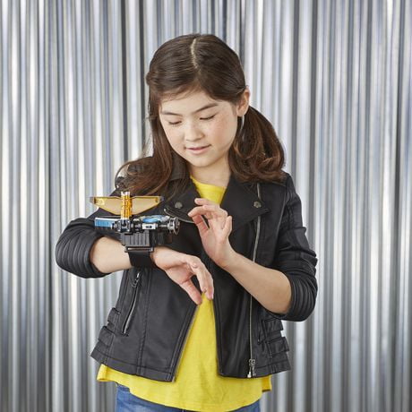 Power Rangers Beast Morphers Beast-X King Morpher Electronic Roleplay Toy Motion Reactive Lights and Sounds Inspired TV Show