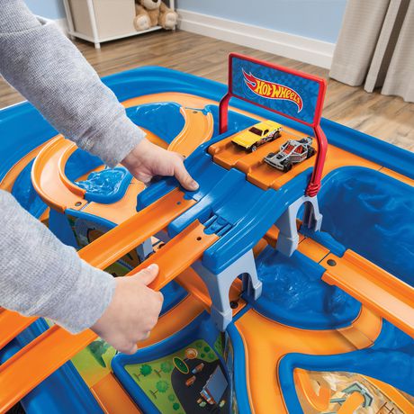 wooden hot wheels table