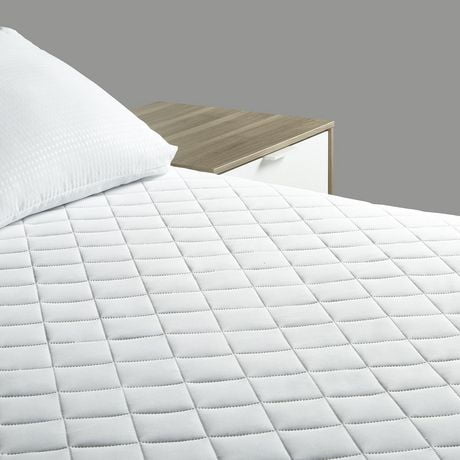 Mainstays Knitted Mattress Pad, Quilted, Stain Release, Anti-microbial, Size: Twin-Queen