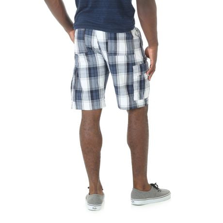 wrangler plaid cargo shorts