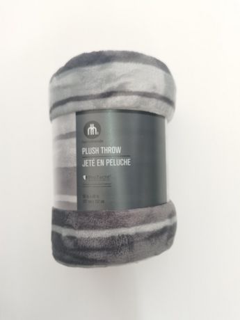 PLUSH THROW THROW Walmart.ca