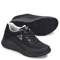 Nurse Mates Lavoy Align Sneaker