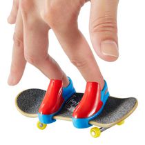 Hot Wheels Skate Fingerboard & Skate Shoes, Toy for Kids 5 Years Old ...