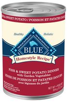 BLUE Homestyle Recipe Dîner de poisson et patates douces pour chiens