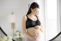Soutien-gorge Ultimate BodyFit de Medela pour la maternité / l'allaitement, Noir, Petit