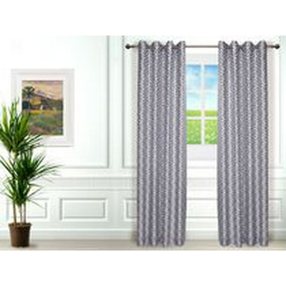 Gouchee Design Maze Lined Panel